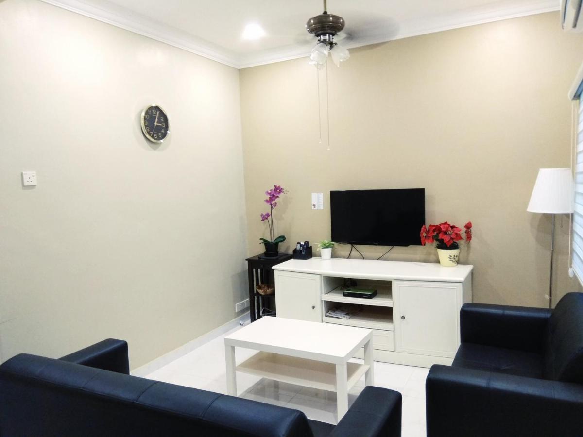 Dekota Homestay Jonker Melaka エクステリア 写真
