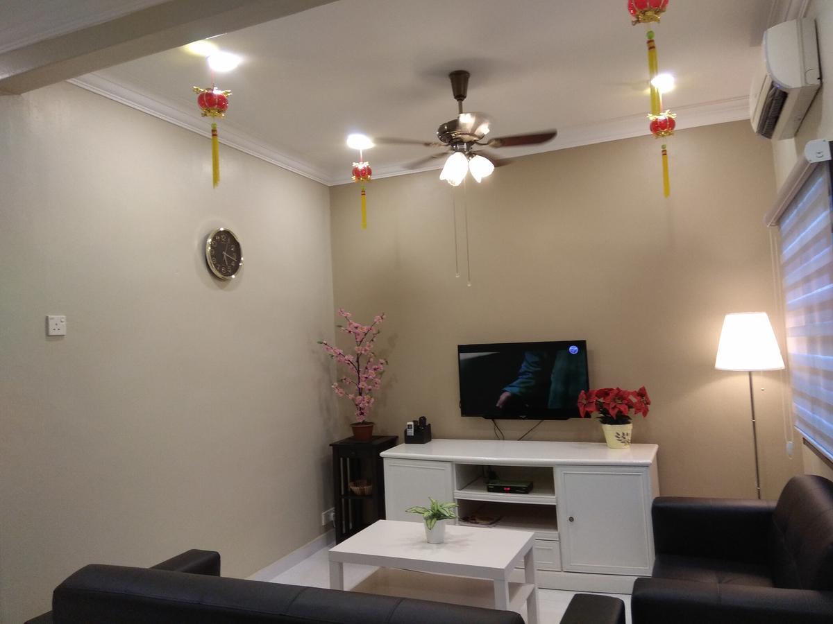Dekota Homestay Jonker Melaka エクステリア 写真